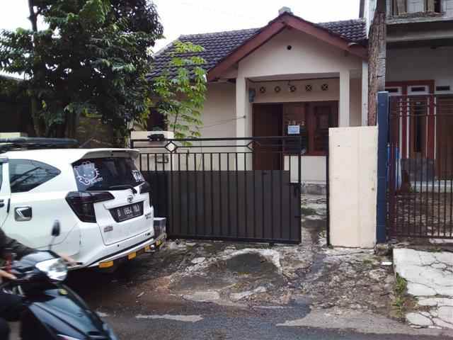 dijual rumah margaasih