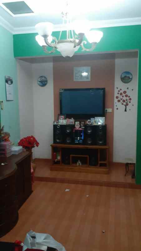 dijual rumah mekarsari kec cimanggis