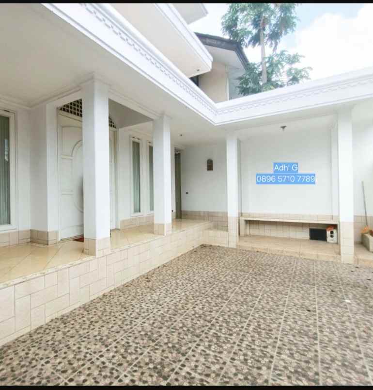 dijual rumah mewah awiligar sayap dago bandung utara