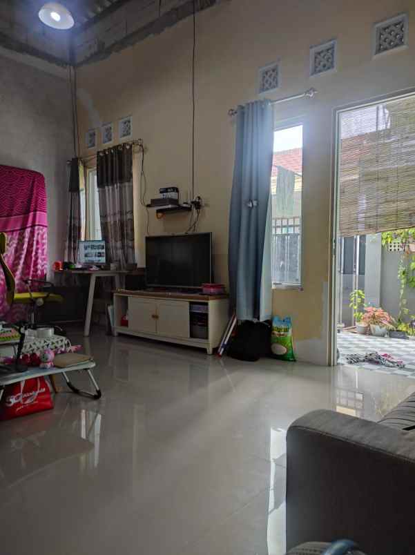 dijual rumah mewah murah