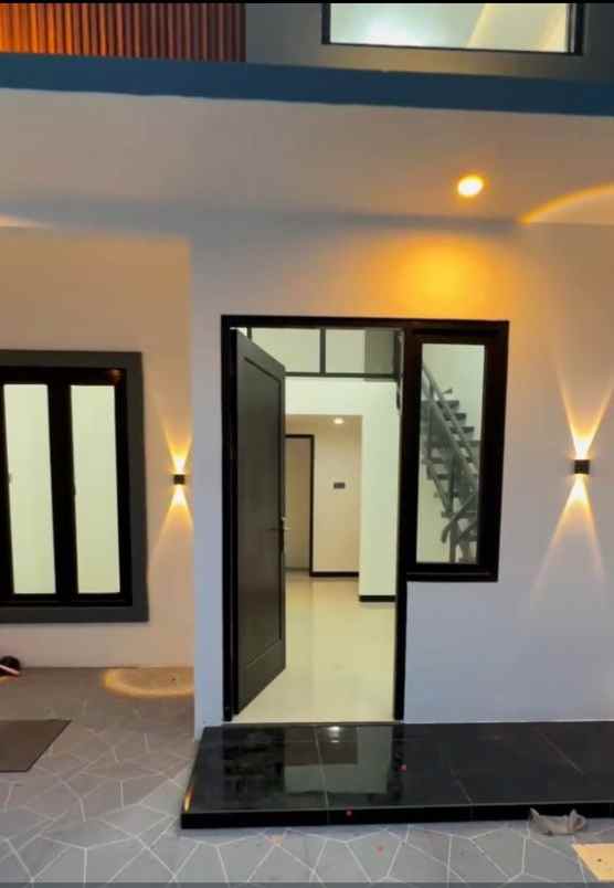 dijual rumah minimalis modern medokan sawah timur