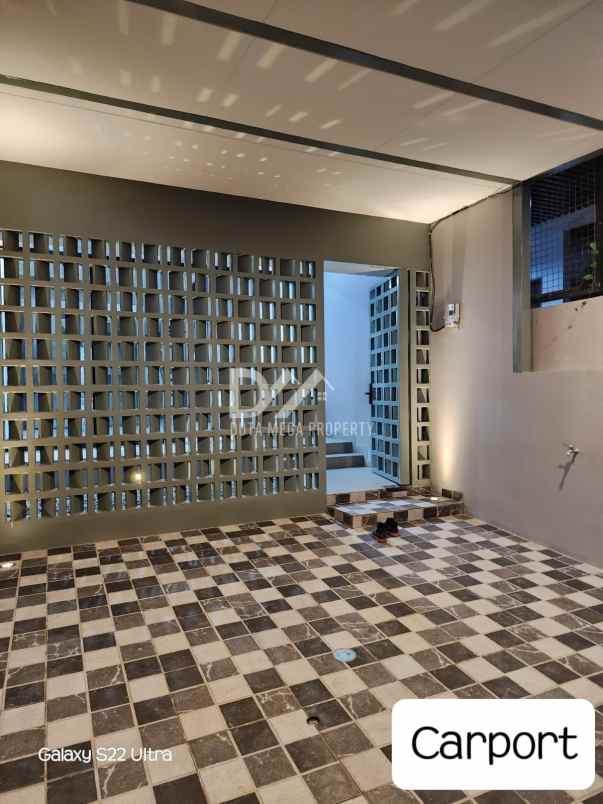 dijual rumah modern griya loka bsd