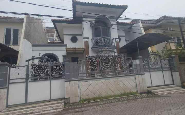 dijual rumah mulyosari