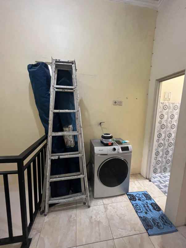 dijual rumah murah siap huni gunung anyar tambak