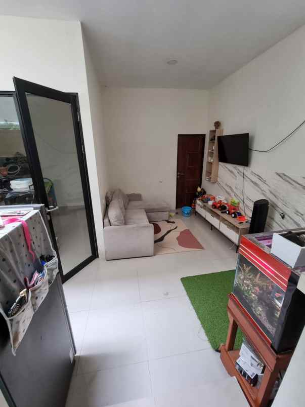 dijual rumah northwest hill citraland surabaya barat