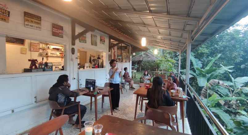 dijual rumah paku haji