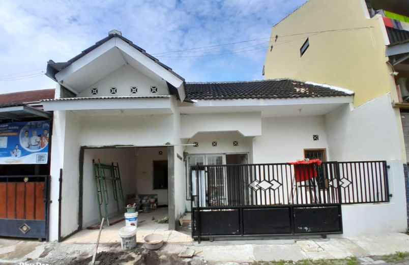 dijual rumah pamella 7