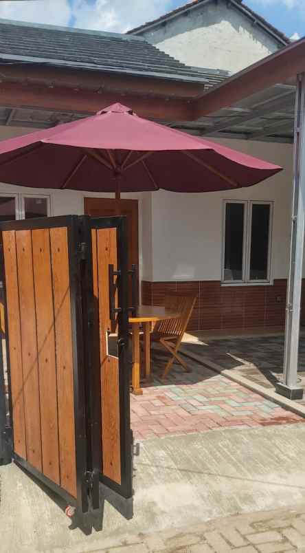 dijual rumah pancoran mas depok