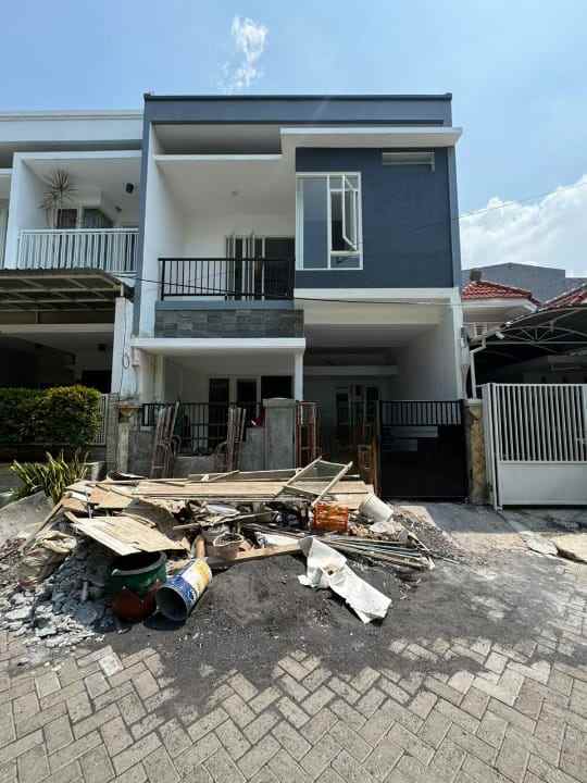 dijual rumah pantai mentari