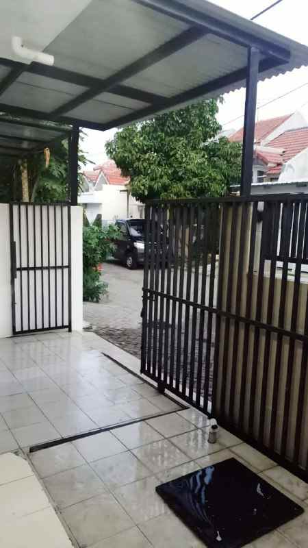 dijual rumah pantai mentari