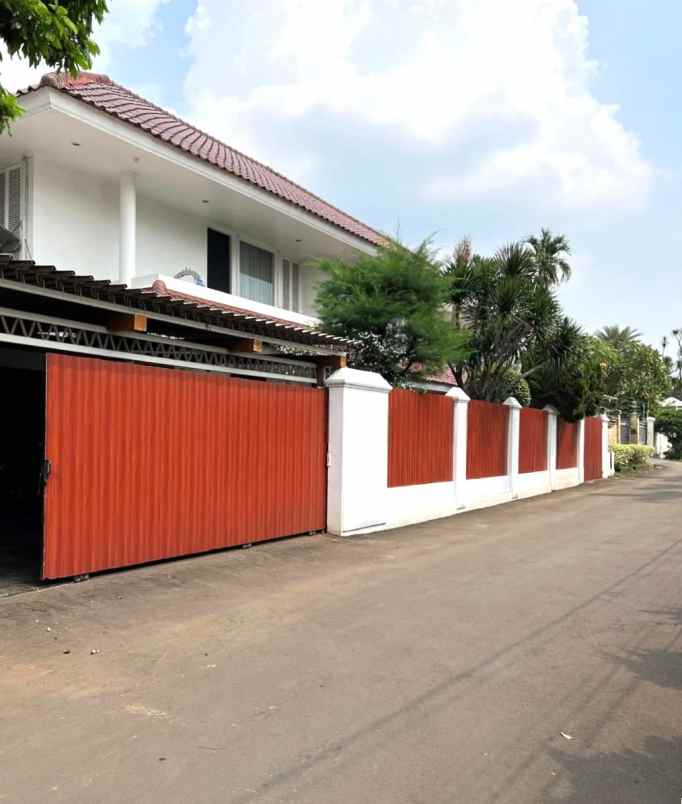 dijual rumah permata hijau kebayoran
