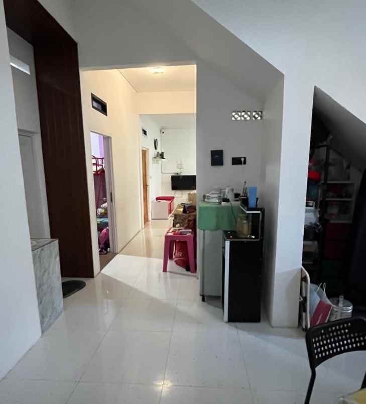 dijual rumah perumahan duta bintaro
