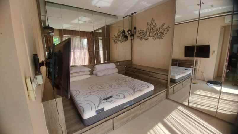 dijual rumah perumahan forest mansion