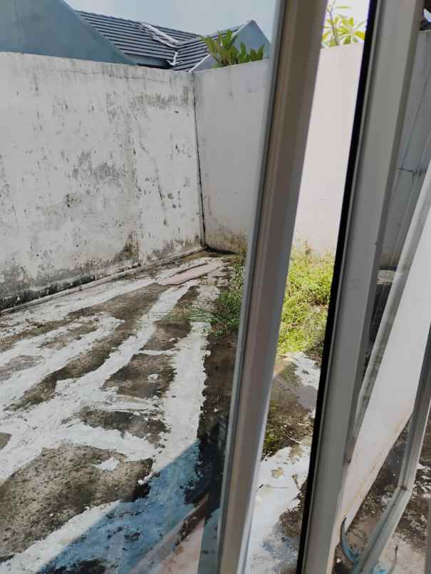 dijual rumah perumahan grand nusa indah