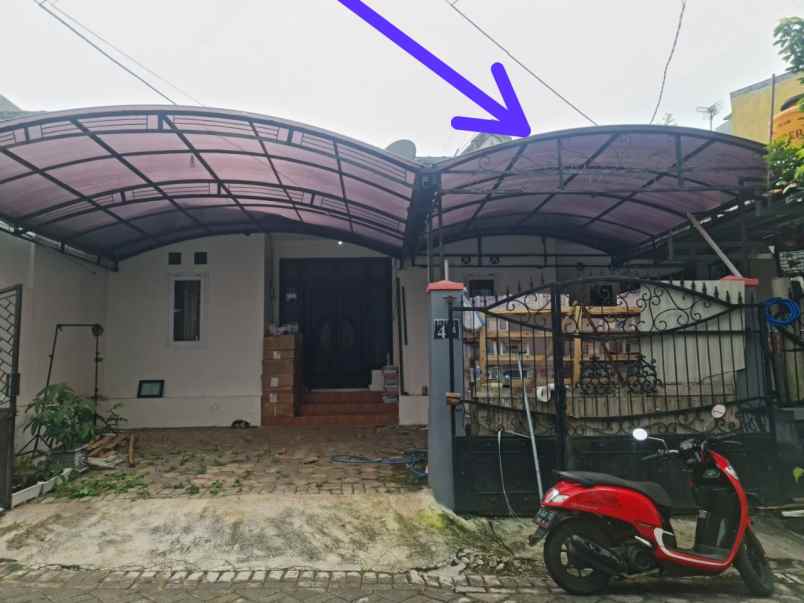 dijual rumah perumahan puncak permata