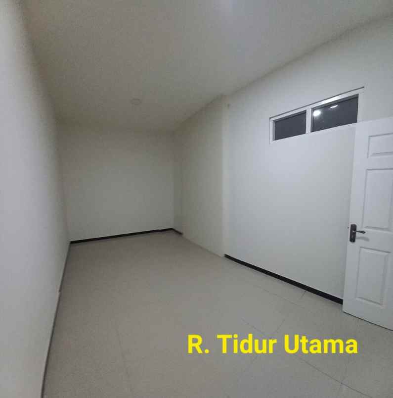 dijual rumah perumahan puri indah blok