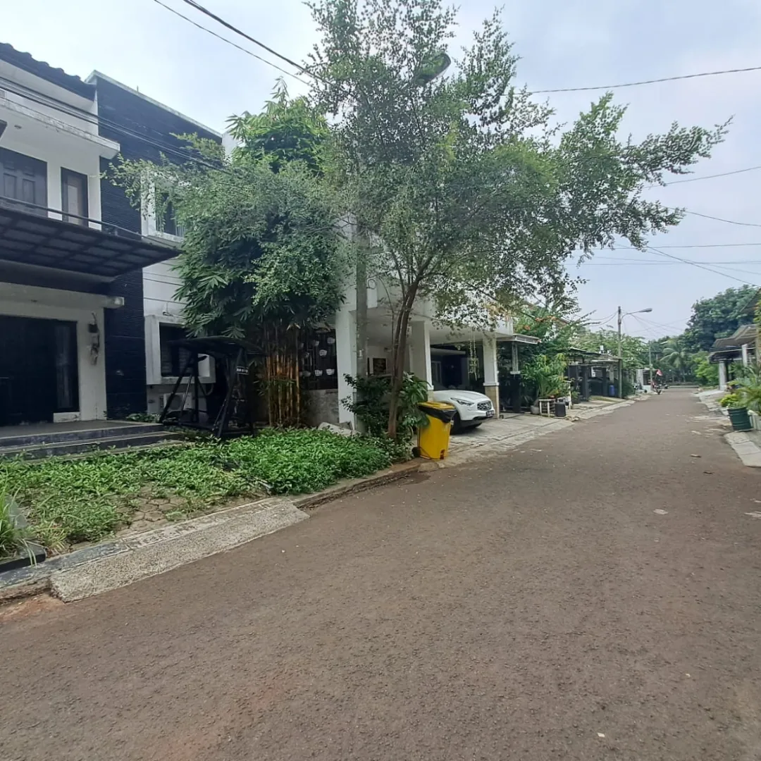 dijual rumah perumahan rafgles hills