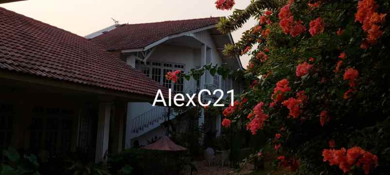 dijual rumah pesanggrahan