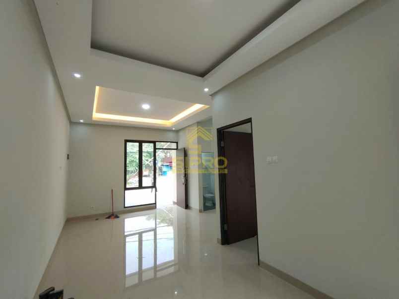 dijual rumah pinang kota tangerang