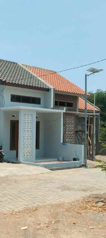 dijual rumah plempungan bolon kec