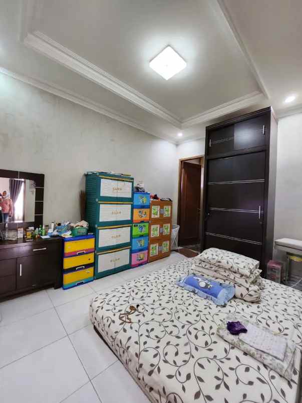 dijual rumah pondok bambu