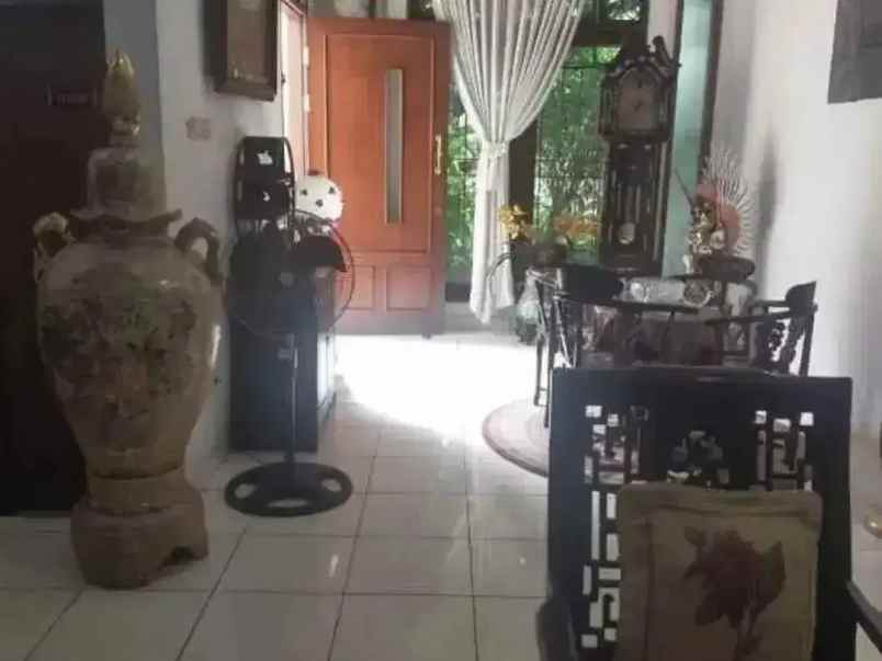 dijual rumah pondok gede