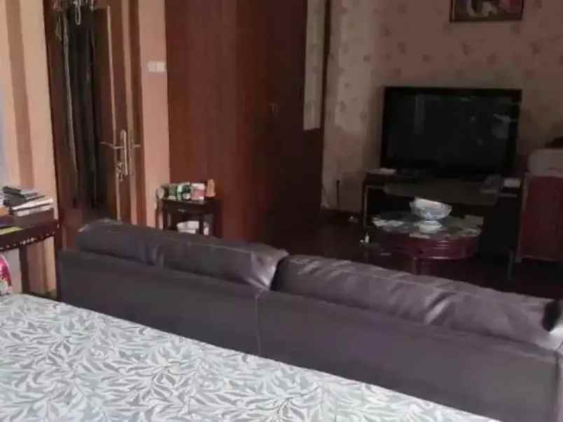 dijual rumah pondok gede