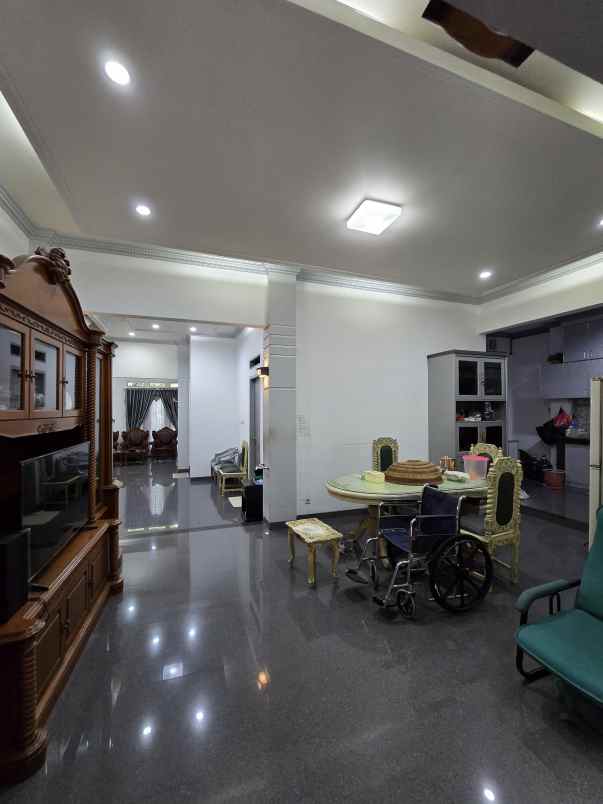 dijual rumah pondok kelapa jaktim