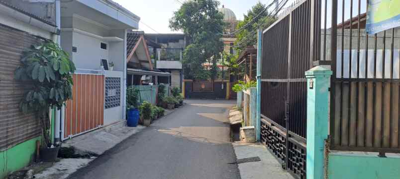 dijual rumah pondok ranggon