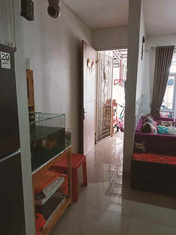 dijual rumah poriscentrum