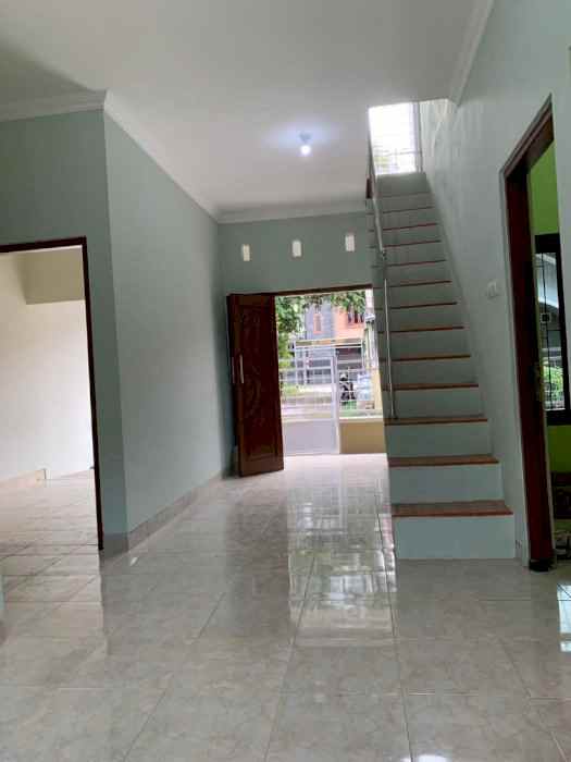 dijual rumah purwomartani