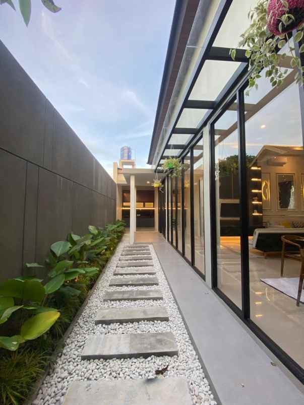 dijual rumah purwomartani kec kalasan