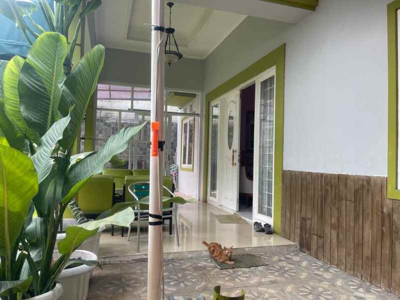 dijual rumah radio dalam