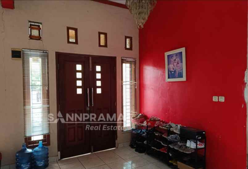 dijual rumah rangkapan jaya pancoran