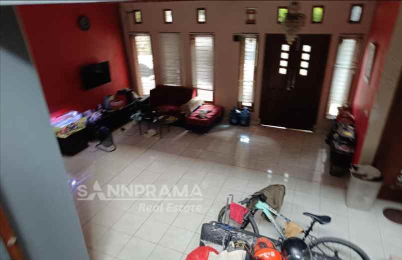 dijual rumah rangkapan jaya pancoran