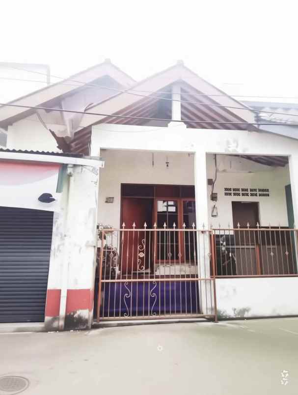 dijual rumah rawamangun