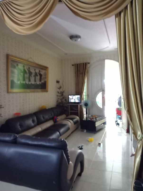 dijual rumah royal residen pulogebang