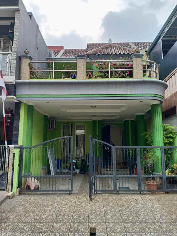 dijual rumah royal residen pulogebang