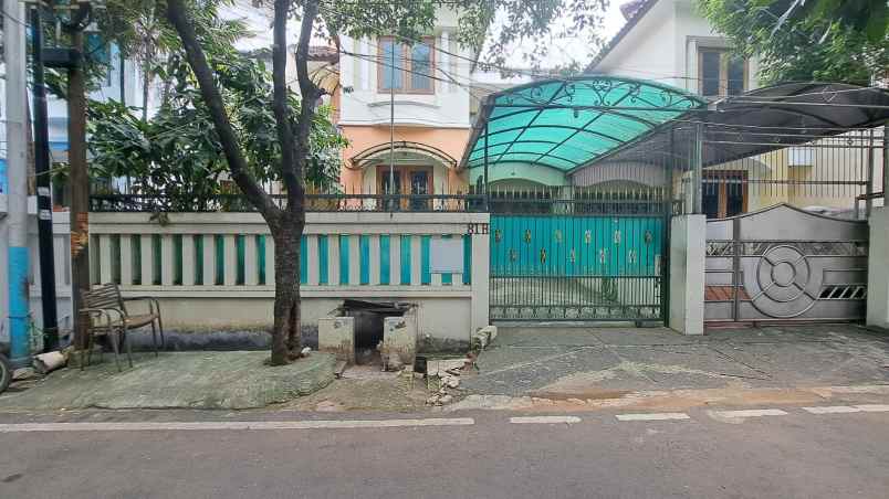 dijual rumah rumah cempaka putih