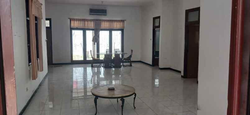 dijual rumah rungkut mapan