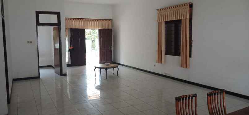 dijual rumah rungkut mapan