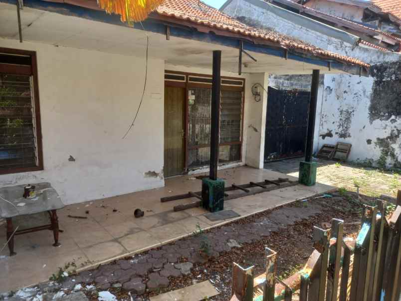 dijual rumah rungkut surabaya