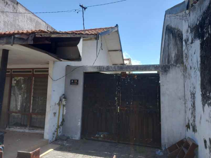 dijual rumah rungkut surabaya