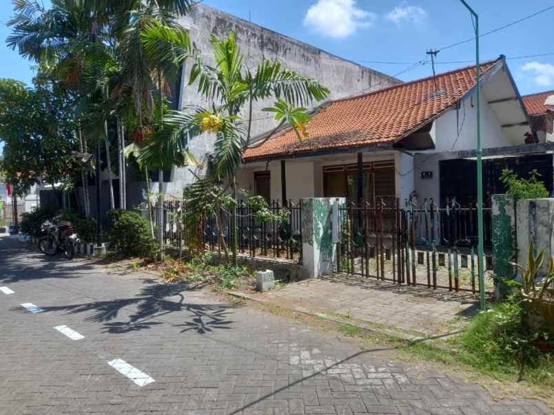 dijual rumah rungkut surabaya