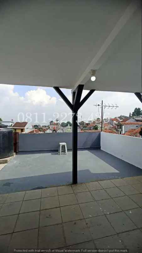 dijual rumah sariwangi