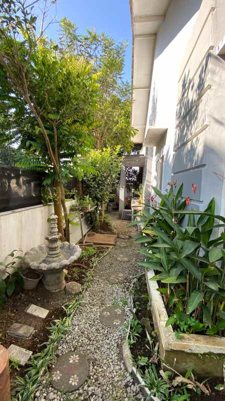 dijual rumah sariwangi