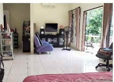 dijual rumah semi furnish citragran