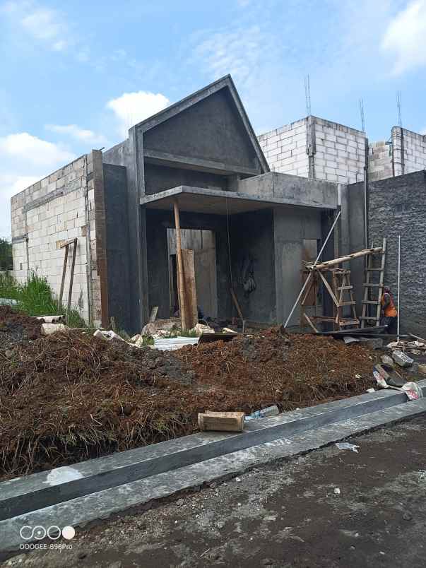 dijual rumah sendangmulyo tembalang