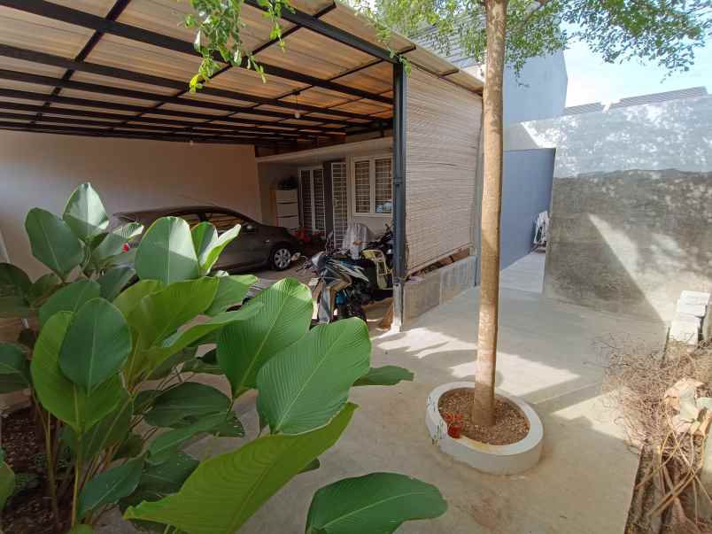 dijual rumah sentraland boulevard