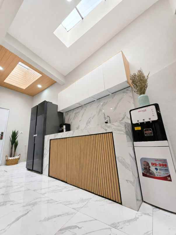 dijual rumah setu tangerang selatan
